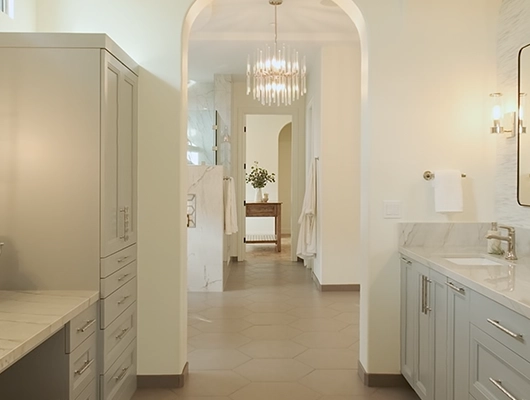 modern and luxury primary bathroom suite